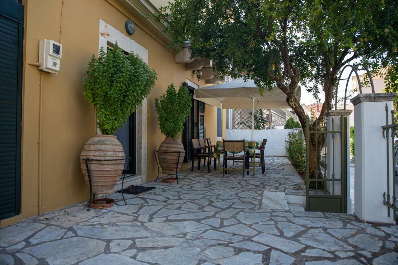Palairos Historic Property المظهر الخارجي الصورة